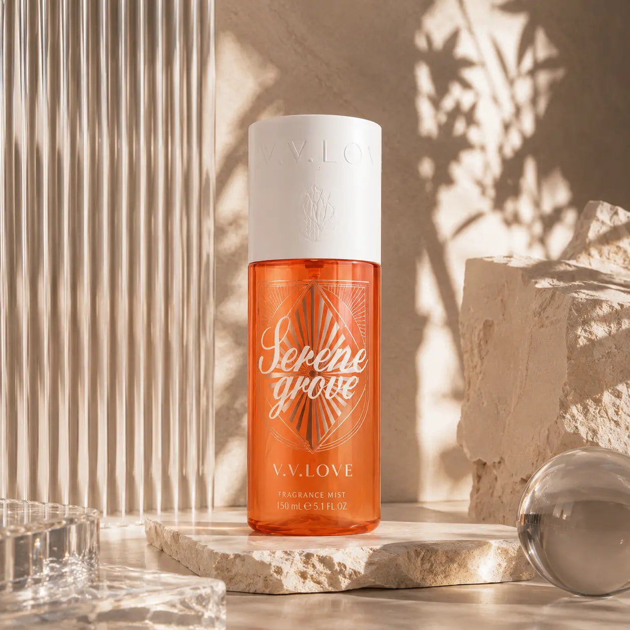 Brume parfumée Serene Grove V.V. LOVE 150 ml Parfum grossiste